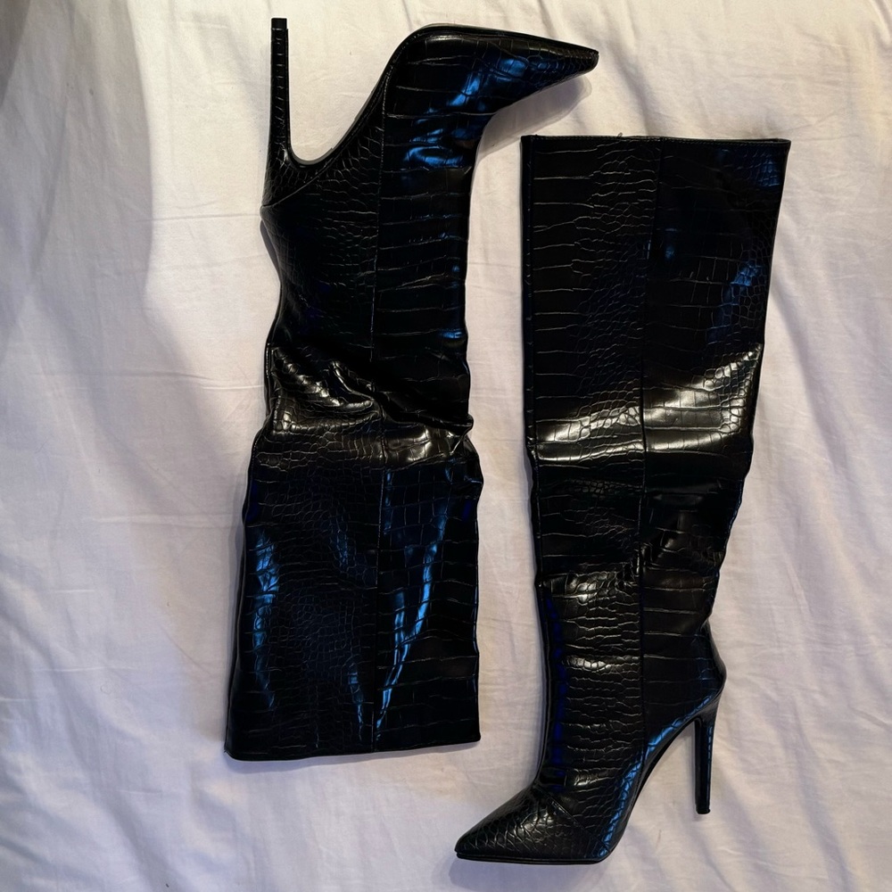 Mid Calf Boots